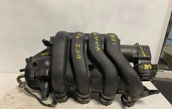 Skoda Octavia Mk2 (1Z) Intake manifold 06F133210P 2900309789