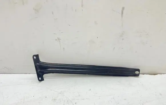 Mercedes-Benz E W238 Other engine bay part A2136280224 800900 1108426