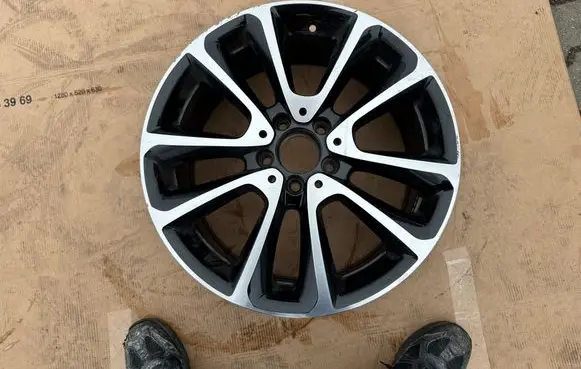 Mercedes-Benz E W213 R18 alloy rim A2134011600