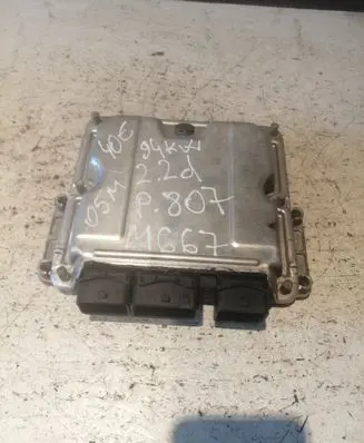 Peugeot 807 Engine control unit/module 0281011133