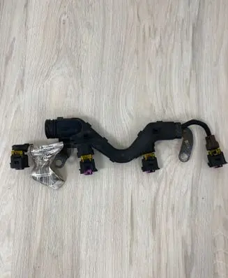 Opel Insignia A Fuel injector wires 55567592