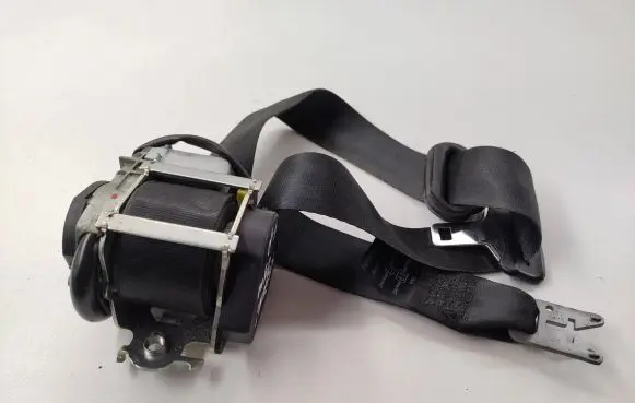 Nissan Qashqai Front seatbelt