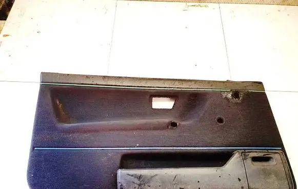 Volkswagen Jetta II Front door card panel trim 191867011