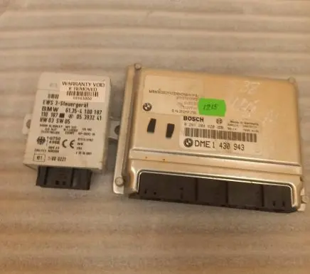 BMW 7 E38 Engine control unit/module 0261204620 1430943