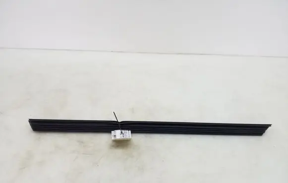 Mercedes-Benz GLK (X204) Front door trim bar A2047251365