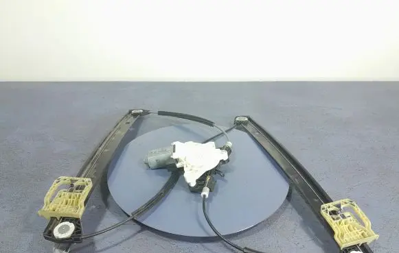 Audi A8 S8 D2 4D Front door window regulator with motor 4N0837462