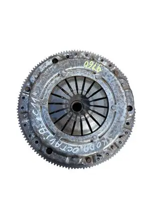 Skoda Octavia Mk1 (1U) Flywheel 068105271F