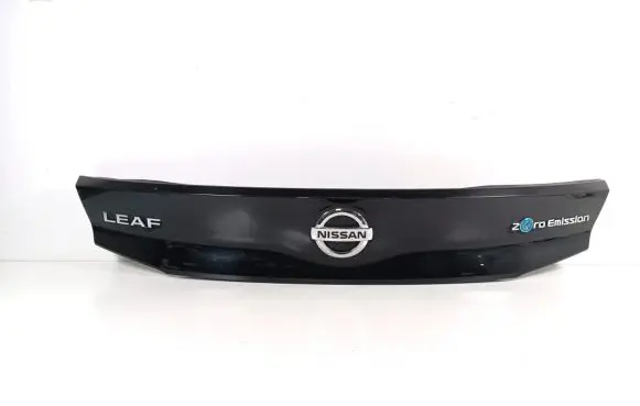Nissan Leaf II (ZE1) Tailgate trim 908105SH0A