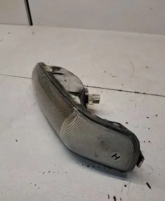 Honda CR-V Front indicator light SK3511