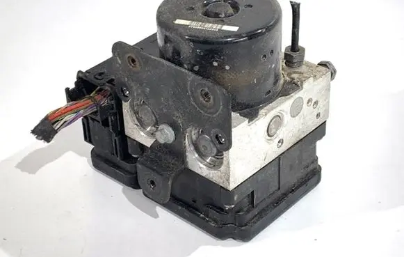 Ford Fiesta ABS Pump AV592C405GB