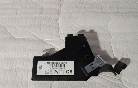 Mercedes-Benz SL R230 Antenna control unit A2308200989
