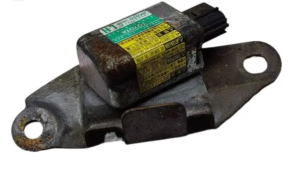 Toyota Land Cruiser (J120) Airbag deployment crash/impact sensor 8983060020 1879000461