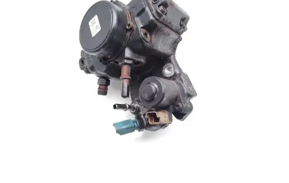 SsangYong Korando Fuel injection high pressure pump A6720700001 28581945