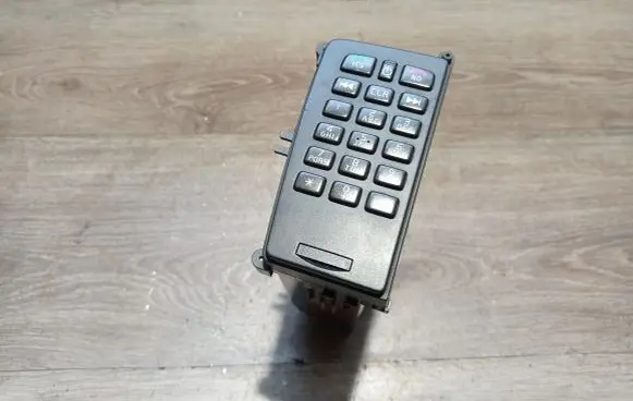 Volvo S60 Phone keyboard 30732710