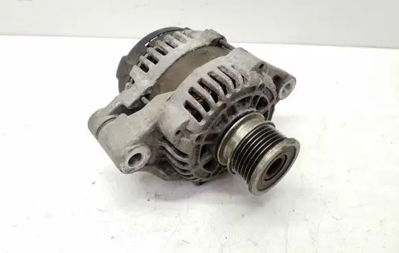 Opel Insignia A Generator/alternator 13502583