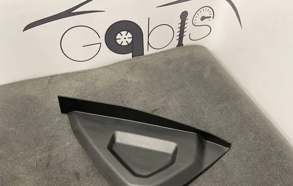 Land Rover Range Rover Evoque L538 Dashboard side end trim BJ3204481AD