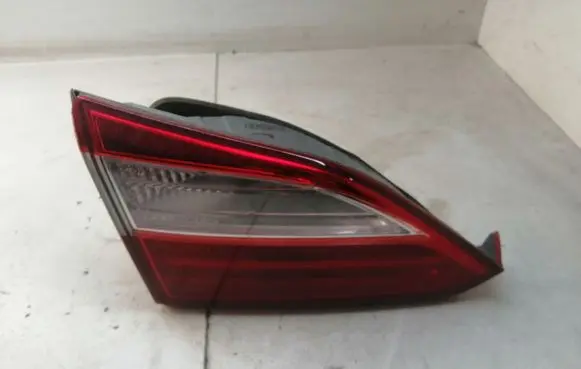 Hyundai i30 Tailgate rear/tail lights 92403A62