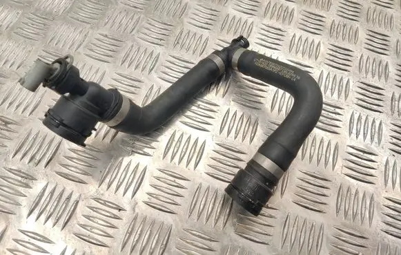 Mercedes-Benz Vito Viano W447 Electric car engine cooling hoses/pipes A4478307202