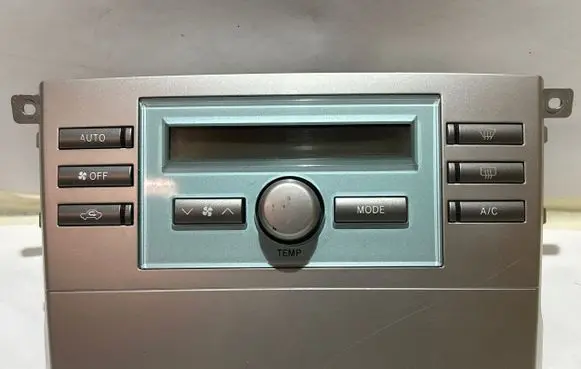 Toyota Corolla Verso AR10 Climate control unit 559020F010C 5J2625DJ