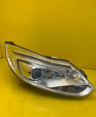 Ford Focus Headlight/headlamp