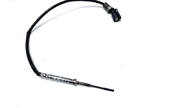 BMW 4 F32 F33 Exhaust gas temperature sensor 2657009080 8570234
