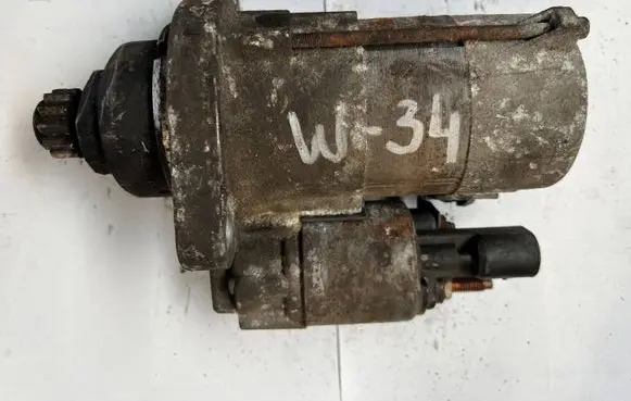 Volkswagen Touran I Starter motor 02M911023N D7GS10 2110050239