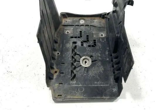 Battery box tray