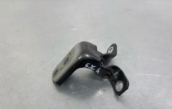 Mazda CX-5 II Rear door lower hinge 