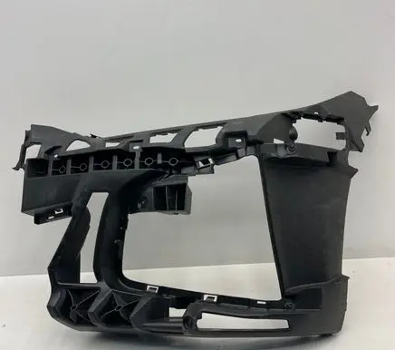 BMW 4 G22 G23 G24 G26 Front bumper mounting bracket 51118078611 15857711