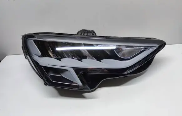 Audi A3 8Y Headlight/headlamp 8Y0941012