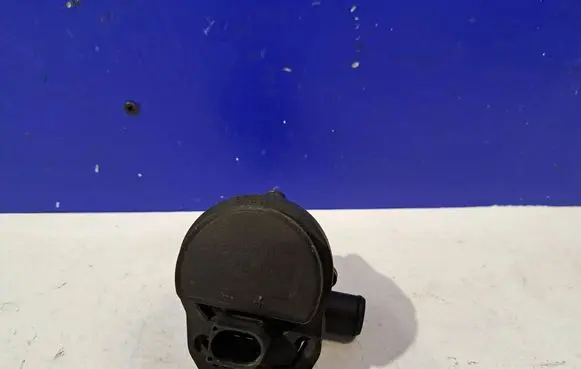 Mercedes-Benz C W204 Electric auxiliary coolant/water pump A2118350028 3130591163