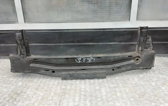 Hyundai i10 Front bumper support beam