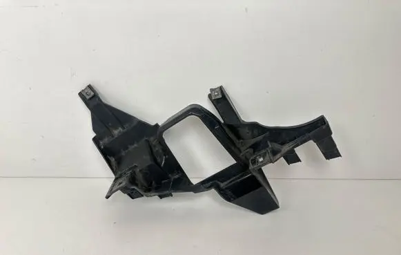 BMW 7 E65 E66 Headlight/headlamp mounting bracket 161697