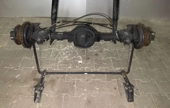 Iveco Daily 6th gen Rear axle beam with reductor 46391714 7186886