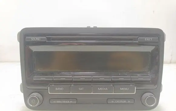Volkswagen Jetta VI Radio/CD/DVD/GPS head unit 1K0035164J