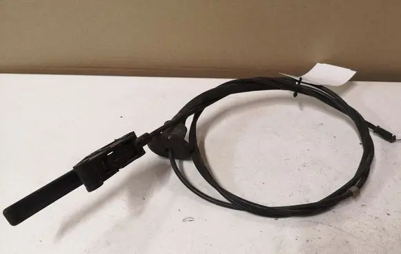 Peugeot 407 Engine bonnet (hood) release handle