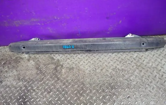 Seat Leon (1M) Rear bumper support beam 