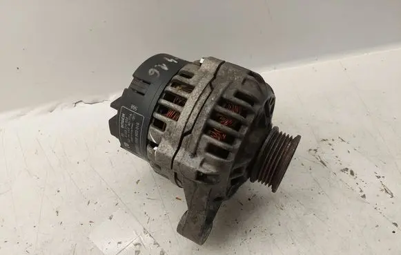 Audi A4 S4 B5 8D Generator/alternator 058903016 0123310022