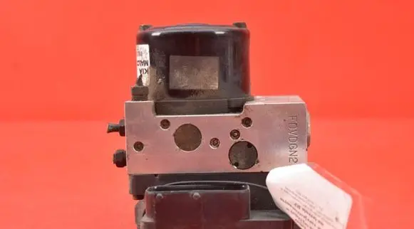 KIA Carens I ABS Pump 0K2FD437A0