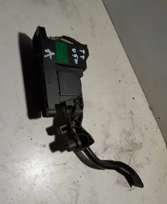 Audi TT Mk1 Accelerator throttle pedal 8N2721503C 0280752234 583200480