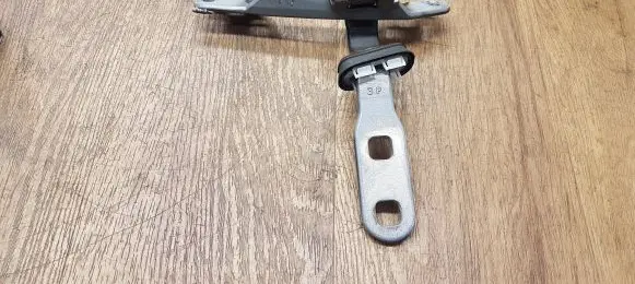 BMW X4 F26 Tailgate/trunk/boot hinge 73394234