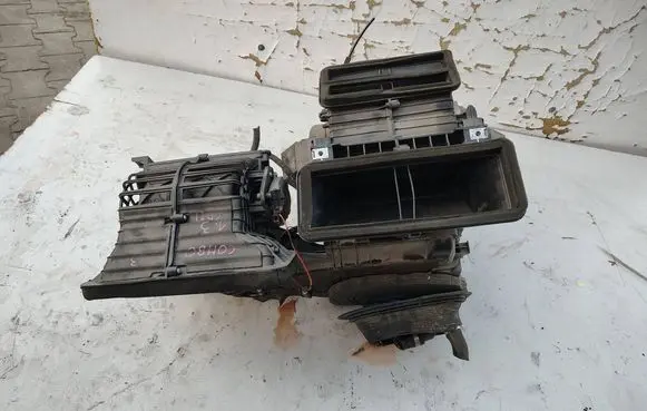 Opel Combo D Interior heater climate box assembly 07354986560E