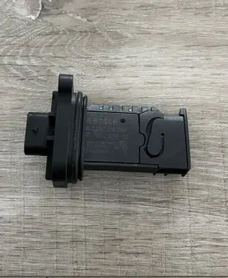 BMW X1 E84 Mass air flow meter 0280218266 7602038
