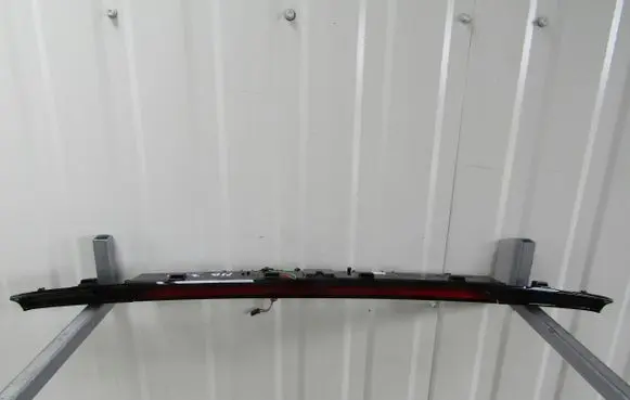 BMW 5 G30 G31 Third/center stoplight 7425435
