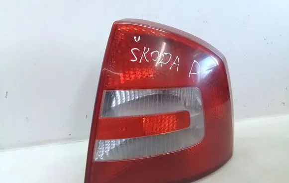 Skoda Octavia Mk2 (1Z) Rear/tail lights