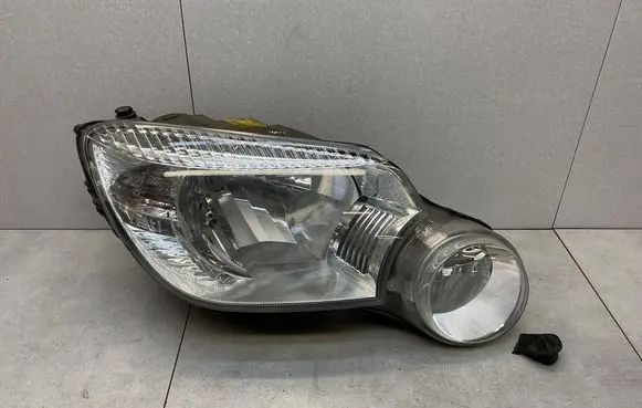 Skoda Yeti (5L) Headlight/headlamp 5L2941016A
