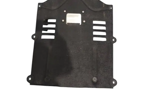 Porsche Macan (95B) Engine splash shield/under tray 95B825209E