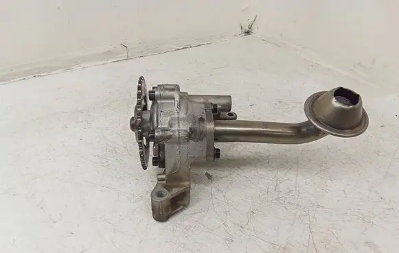 Ford Galaxy Oil pump 06A115105B