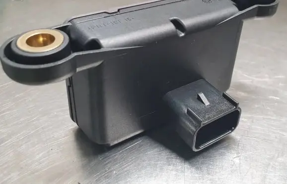 Opel Insignia A ESP acceleration yaw rate sensor 13505726 10170107263 TLY57262102361B