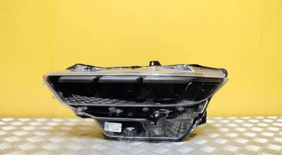 Ford Mustang VII Headlight/headlamp PR3B-13006-NB 2405